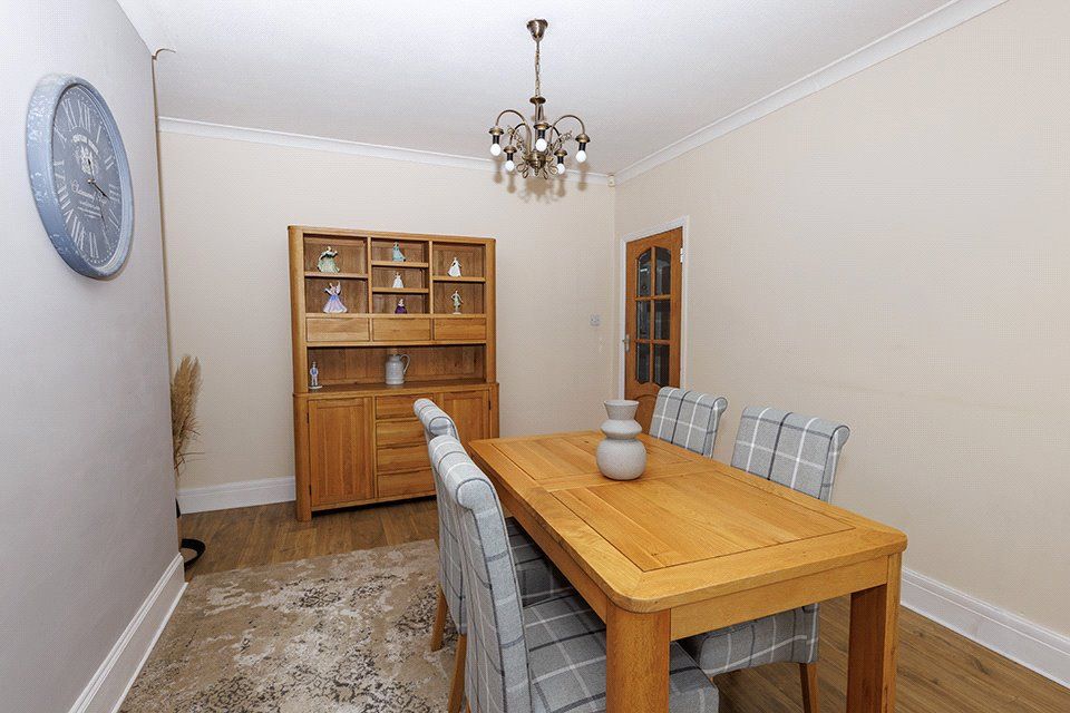 4 bed semi-detached house for saleWolverhampton Road, Oldbury, West Midlands B68 photo 3
