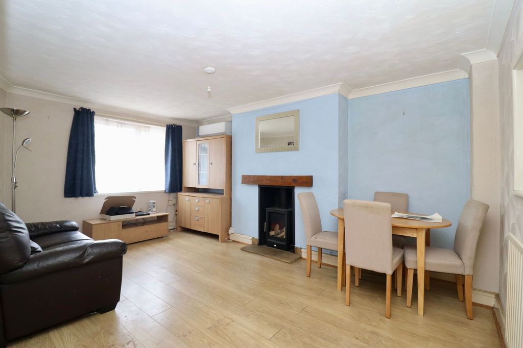 Additional image 2 of 2 bed flat for saleSmith Road, Chatham ME5