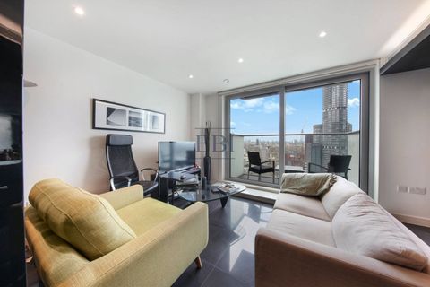 1 Pan Peninsula Square, London E14, Studio for sale