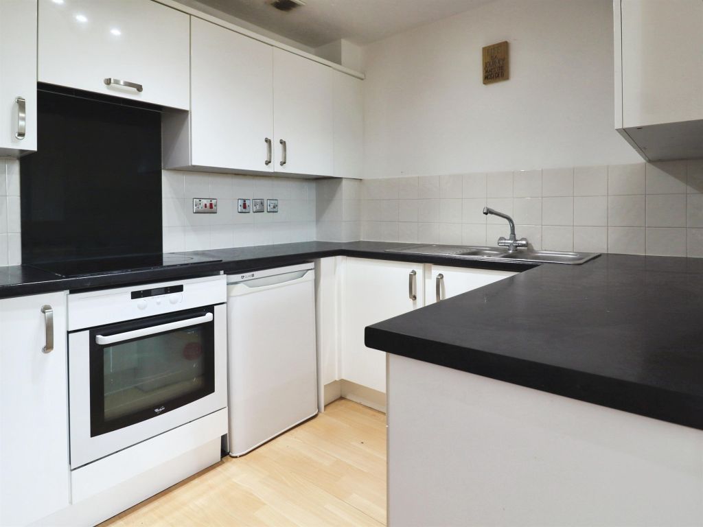 Additional image 7 of 1 bed flat for saleSeager Drive, Cardiff CF11