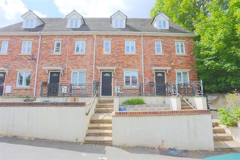 Kings Weston Lane, Bristol BS11