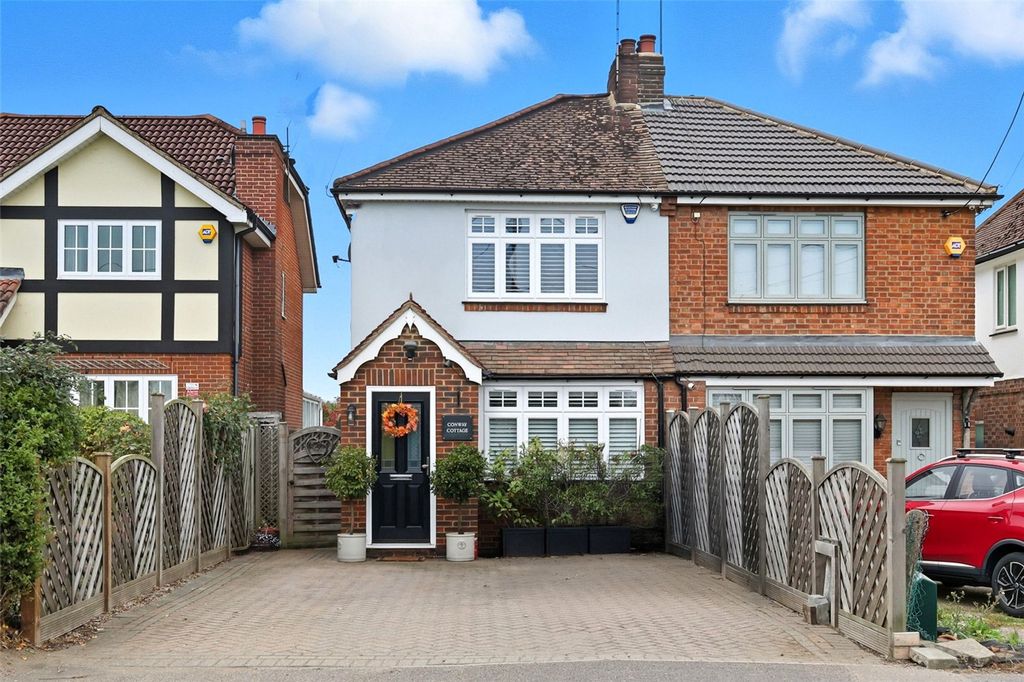 Additional image 4 of 3 bed semi-detached house for saleSouthend Road, Billericay CM11