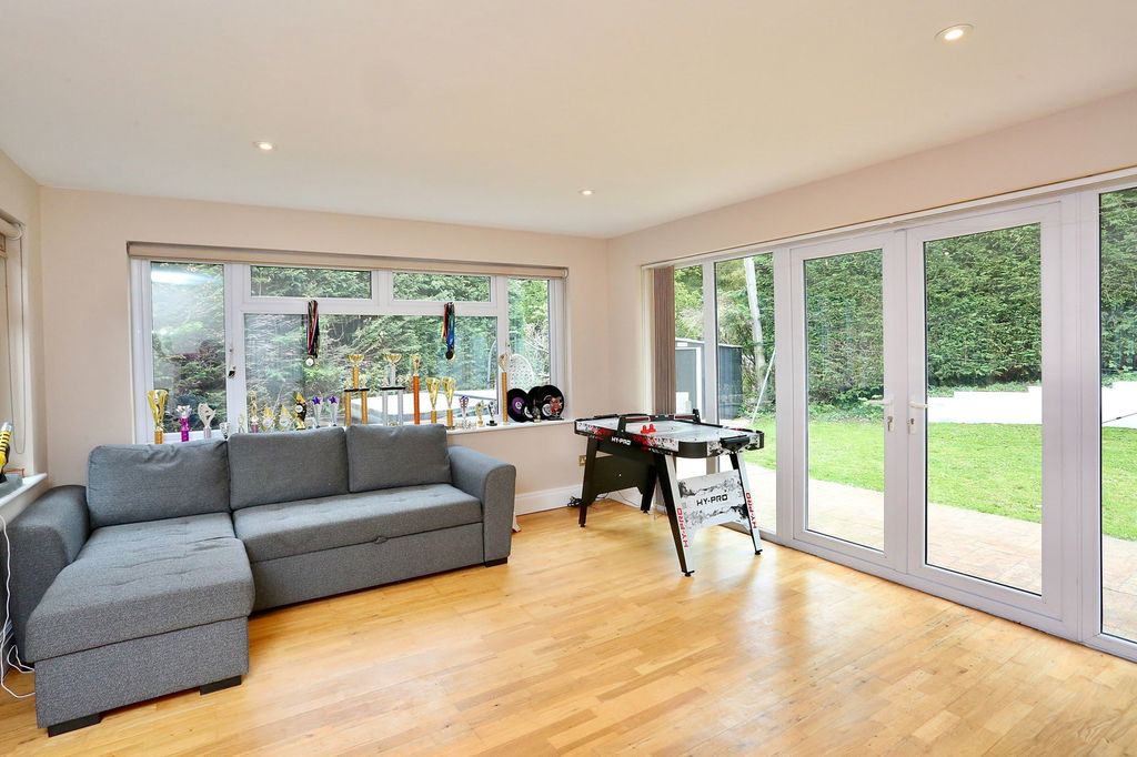 Additional image 6 of 6 bed detached house for saleKiln Lodge, Blaenavon Road, Govilon, Abergavenny, Monmouthshire NP7