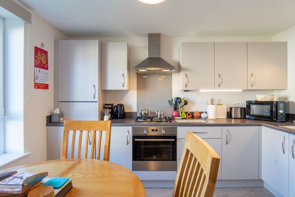 Additional image 11 of 2 bed flat for saleDrummossie Road, Inverness IV2