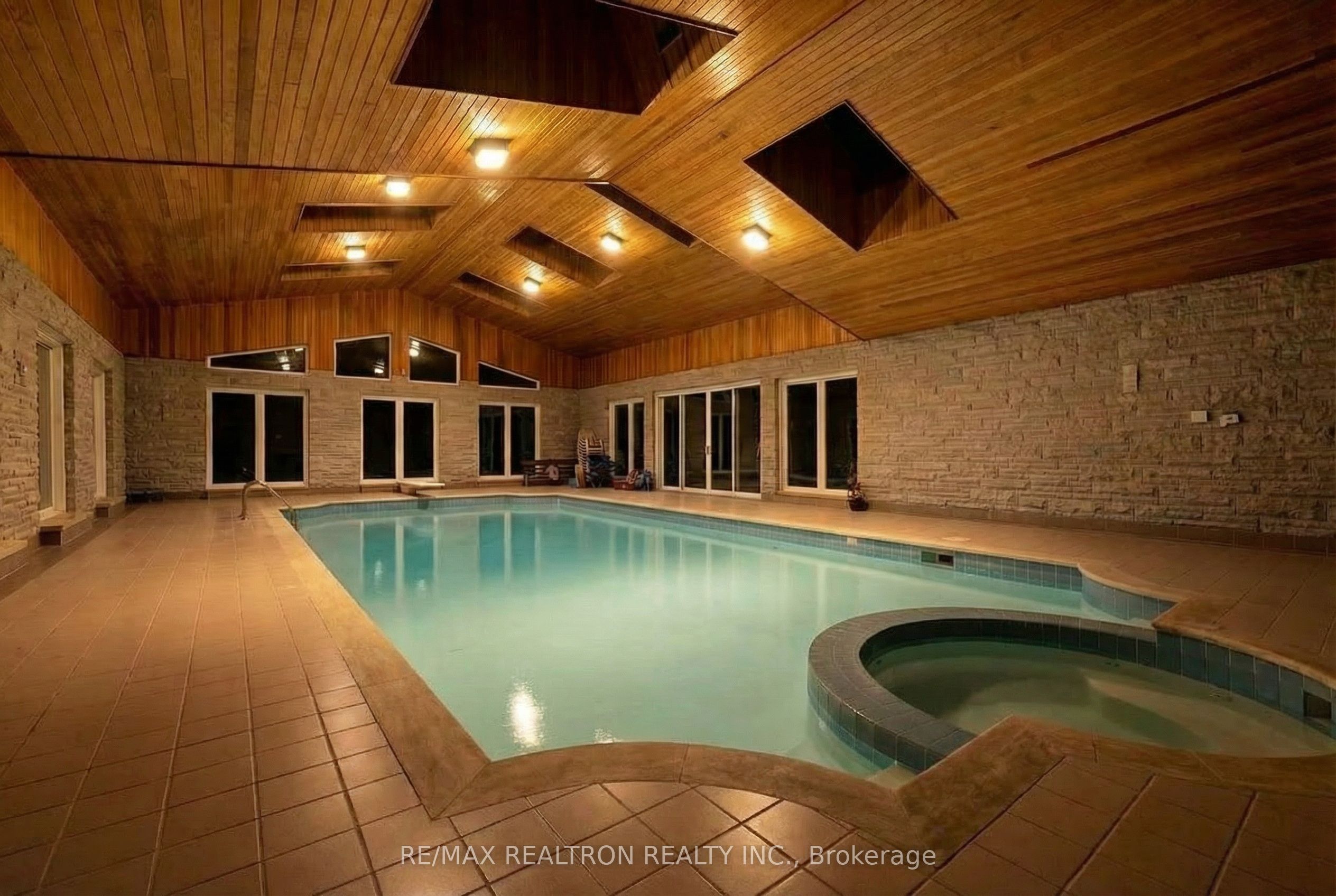 Additional image 5 of 23 Kensington Drive, Richmond Hill, ON, L4E 3M9