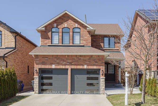 6 Gray Park Drive, Caledon, ON, L7E 2N3