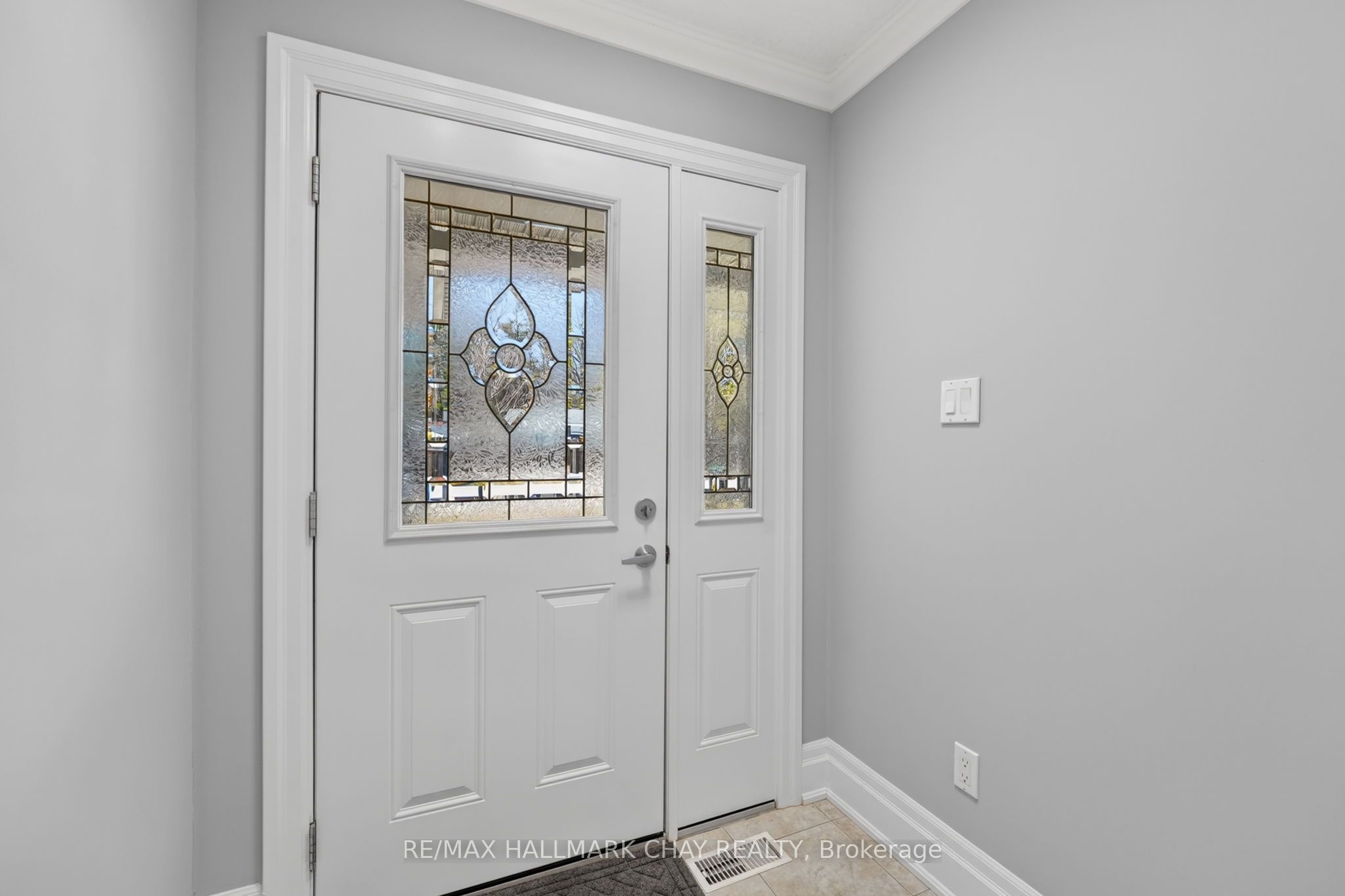 Additional image 4 of 19 Greenway Drive, Wasaga Beach, ON, L9Z 2W9