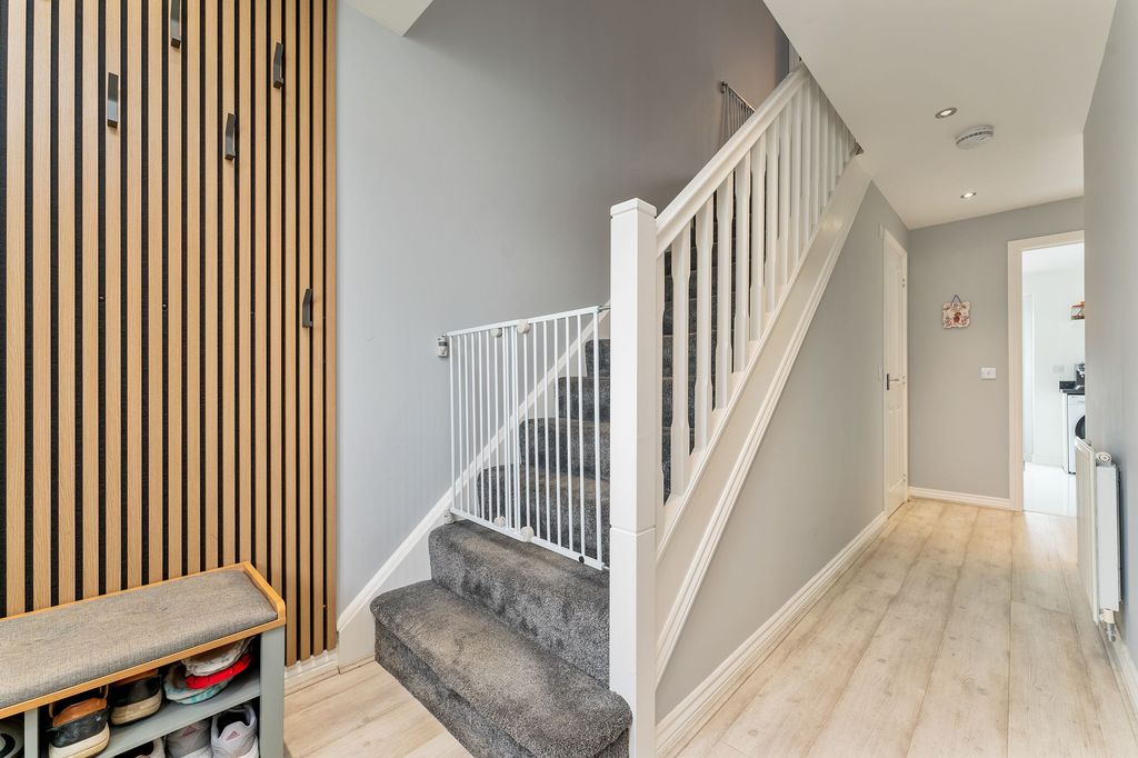 Additional image 3 of 4 bed town house for saleGisborne Drive, Airdrie ML6