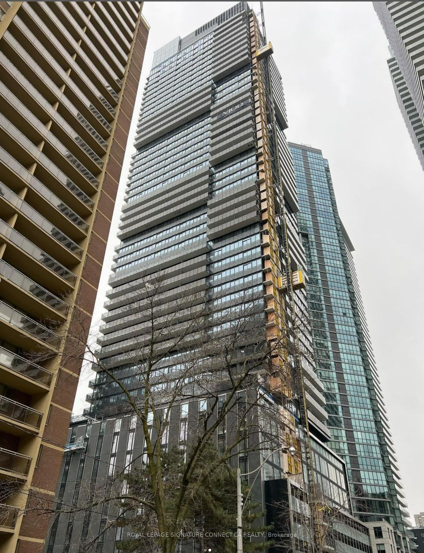 2807-55 Charles Street E, Toronto, ON, M4Y 0J1