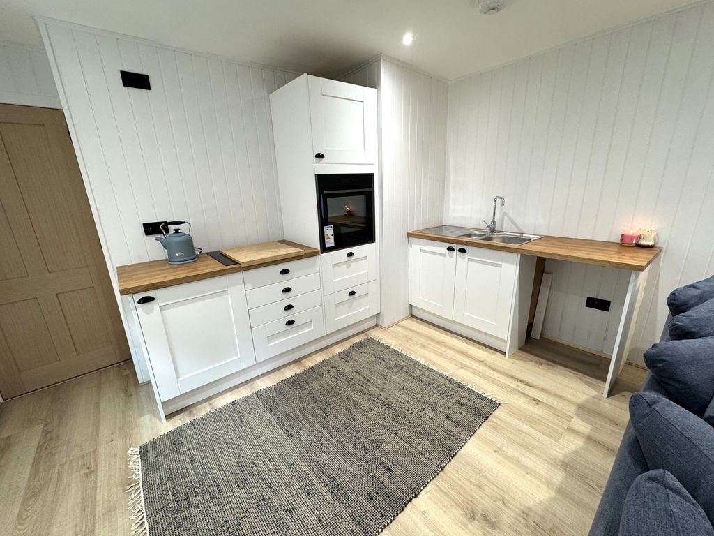 Additional image 8 of 2 bed flat for saleChurch Street, Portsoy AB45