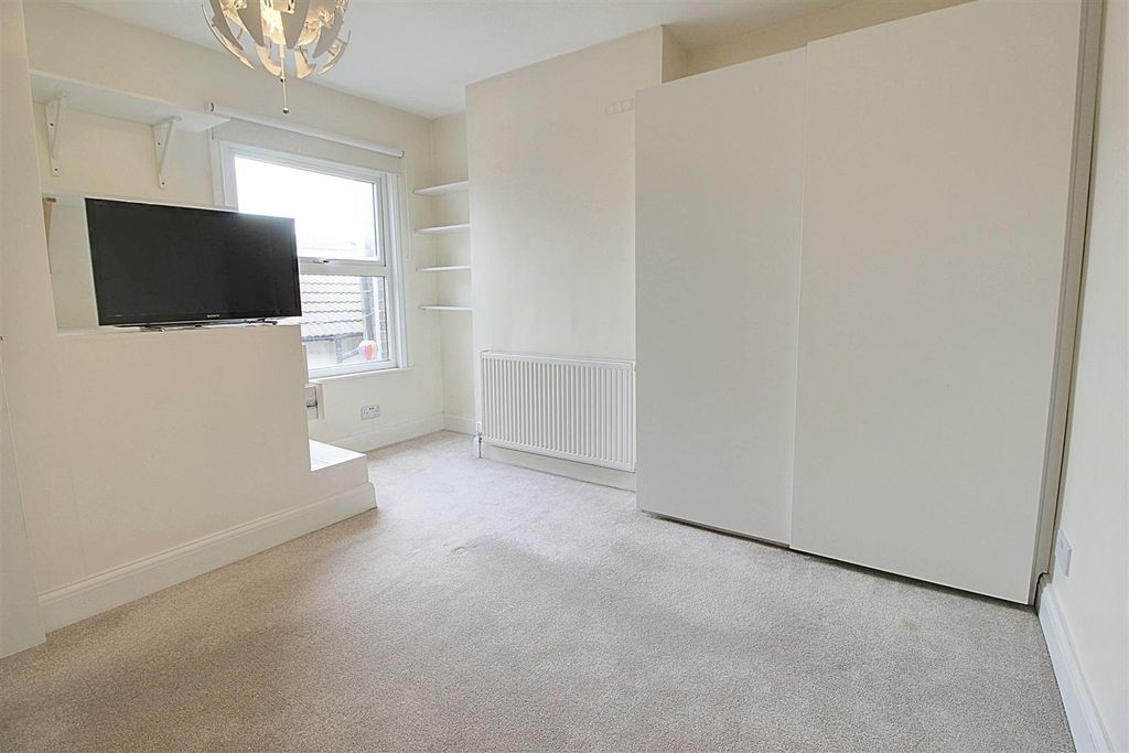 Additional image 21 of 1 bed flat for saleHigh Street, Berkhamsted HP4