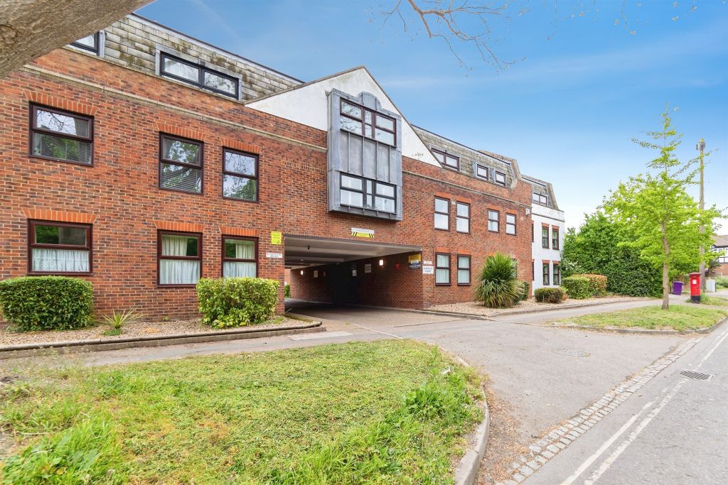 Additional image 2 of 1 bed flat for saleHigh Street, Baldock SG7