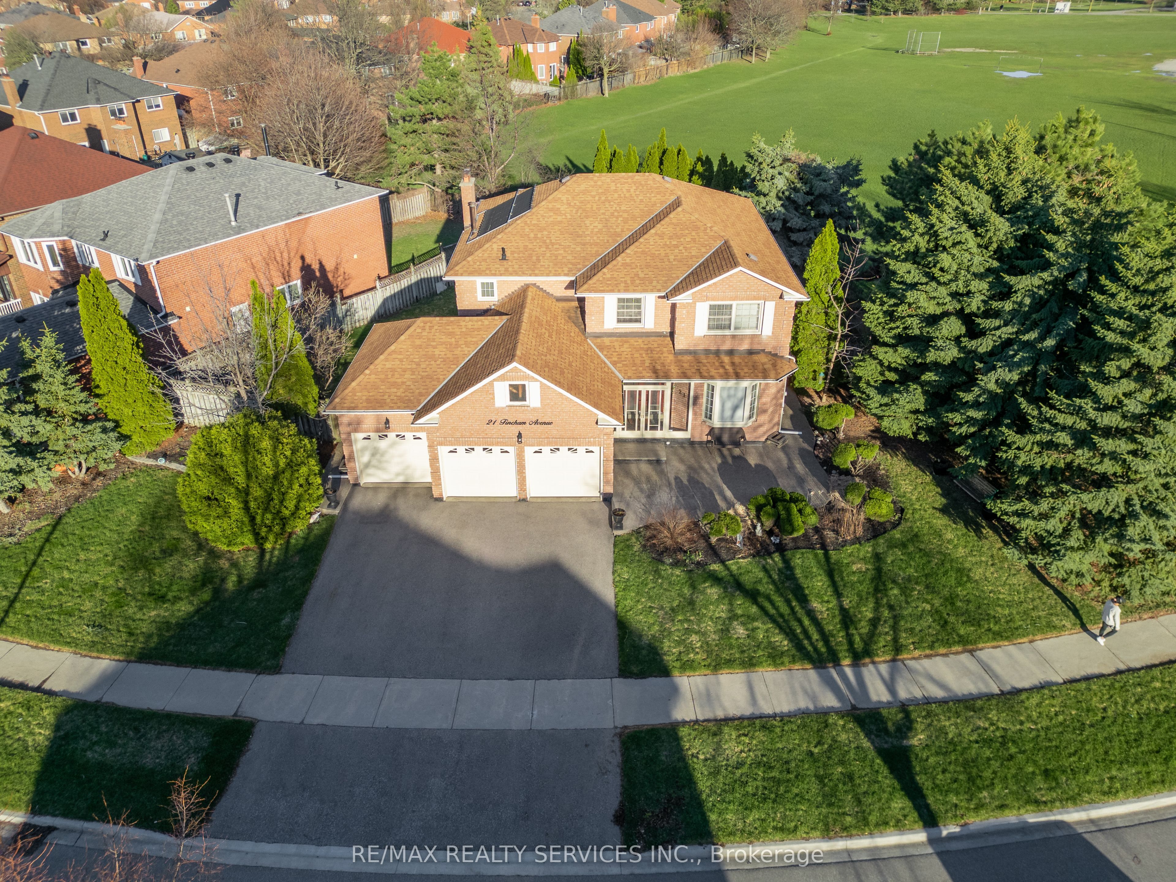 21 Fincham Avenue, Brampton, ON, L6X 3V2