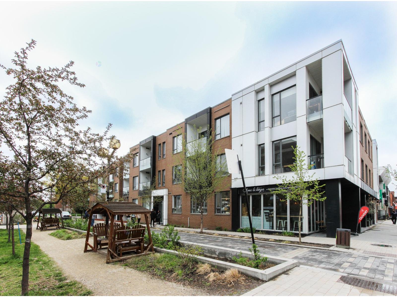 2390 Rue De Biencourt