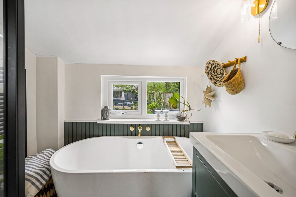 Additional image 18 of 4 bed detached house for saleHeol Hir, Llanishen, Cardiff CF14