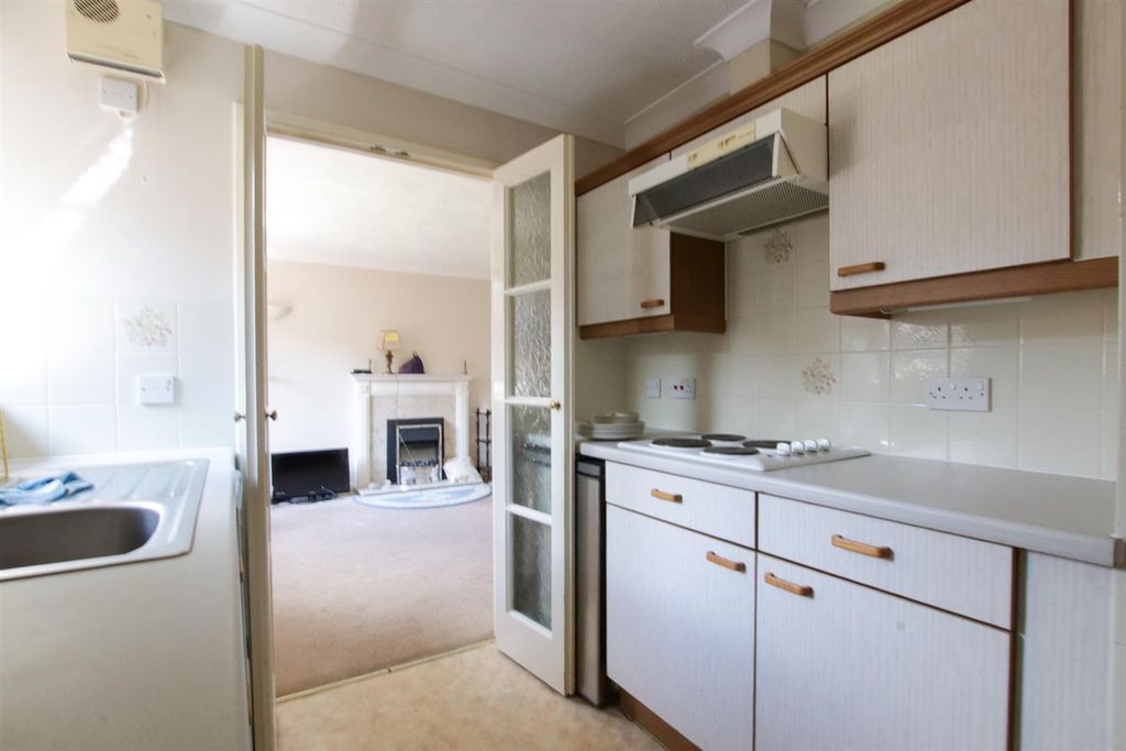 Additional image 5 of 1 bed flat for saleAshley Road, Altrincham WA14