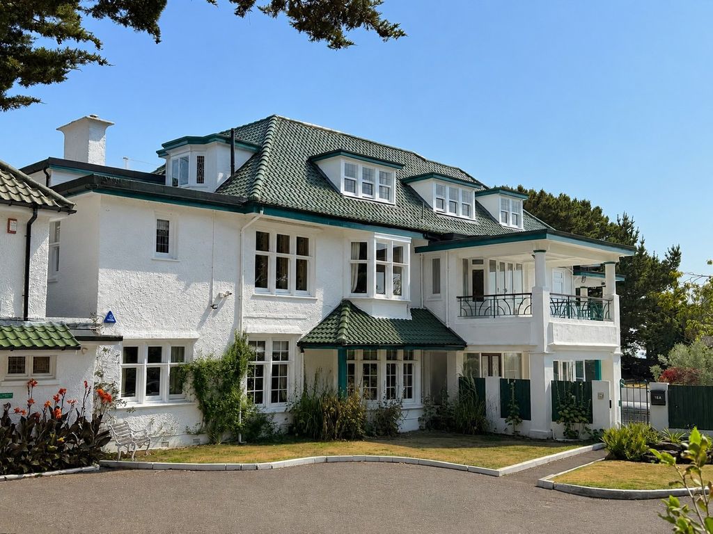 2 bed flat for saleStrathaven 16 West Overcliff Drive, Bournemouth BH4