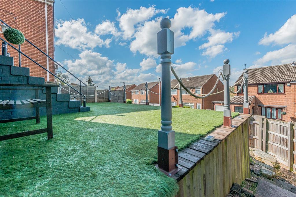 Additional image 20 of 3 bed detached house for saleWheelwright Close, Leeds LS12