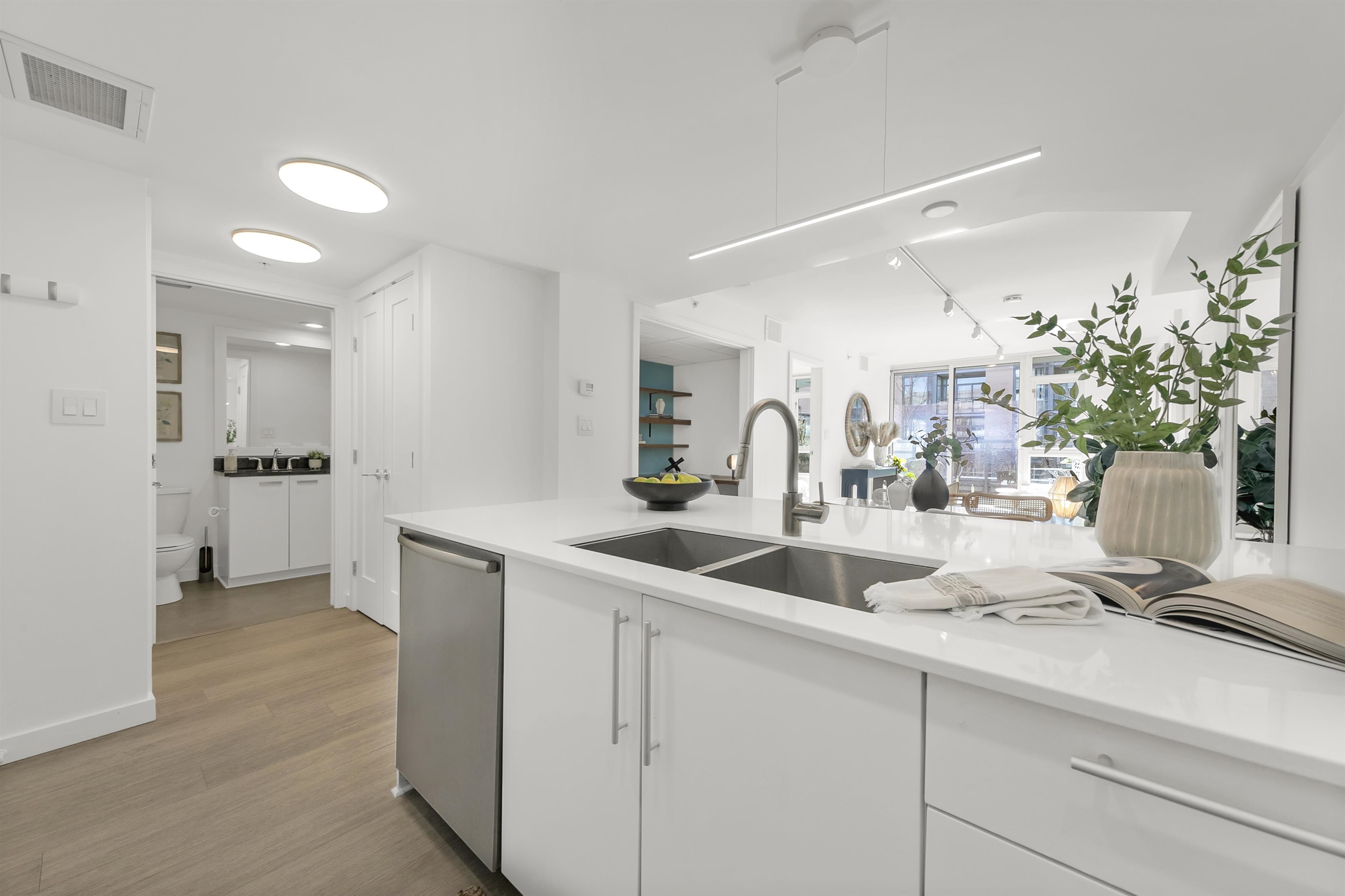 Additional image 6 of 374-2080 Broadway W, Vancouver, BC, V6J 0C7