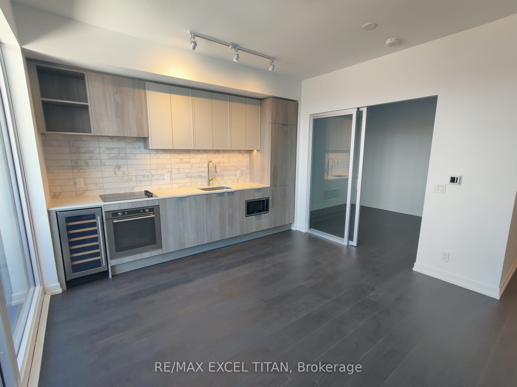 Additional image 2 of 1607-2020 Bathurst Street, Toronto, ON, M5P 0A6