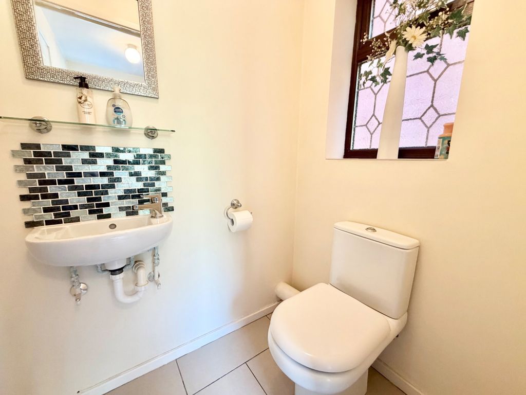 Additional image 16 of 4 bed detached house for saleMayflower Drive, Pensnett, Brierley Hill DY5