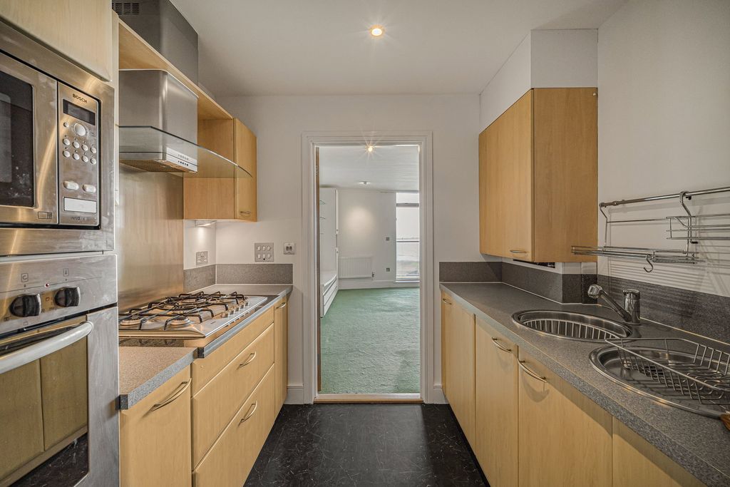 Additional image 22 of 1 bed flat for saleWindsor Esplanade, Cardiff CF10