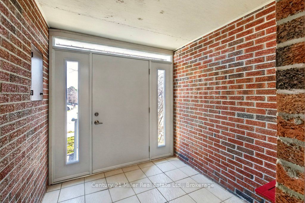 Additional image 3 of 40-30 Dundalk Drive, Toronto, ON, M1P 4W1