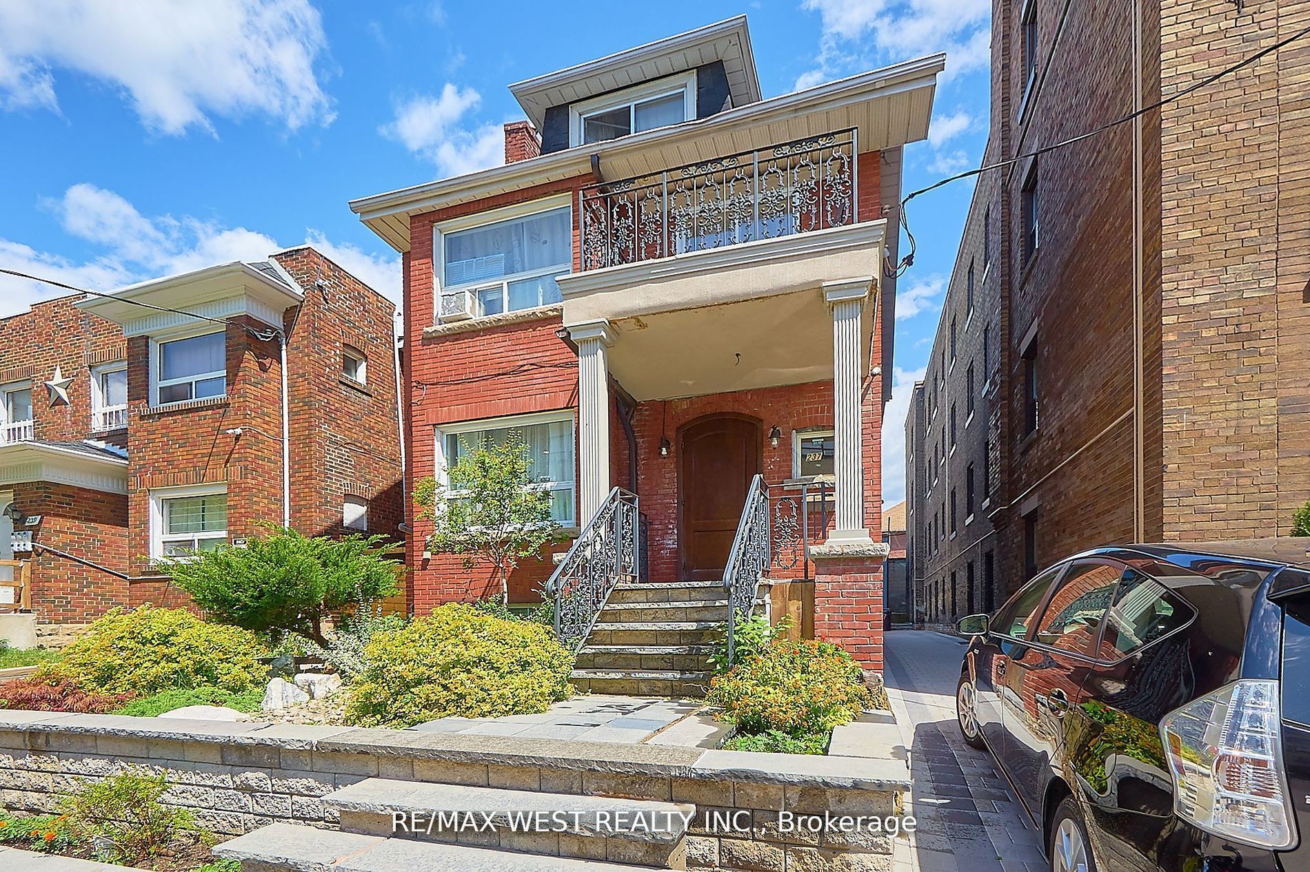 Bsmt-237 Vaughan Road, Toronto, ON, M6C 2M8