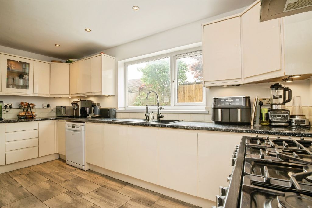 Additional image 3 of 4 bed detached house for saleHazel Tree Close, Radyr, Cardiff CF15