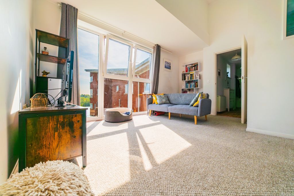 Additional image 4 of 2 bed flat for saleJim Driscoll Way, Cardiff CF11