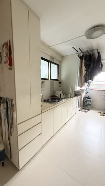 Additional image 7 of 260 Jurong East Street 24