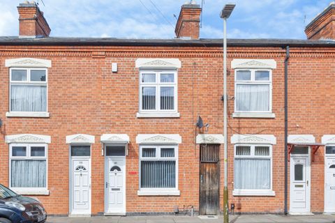 Flax Road, Leicester LE4