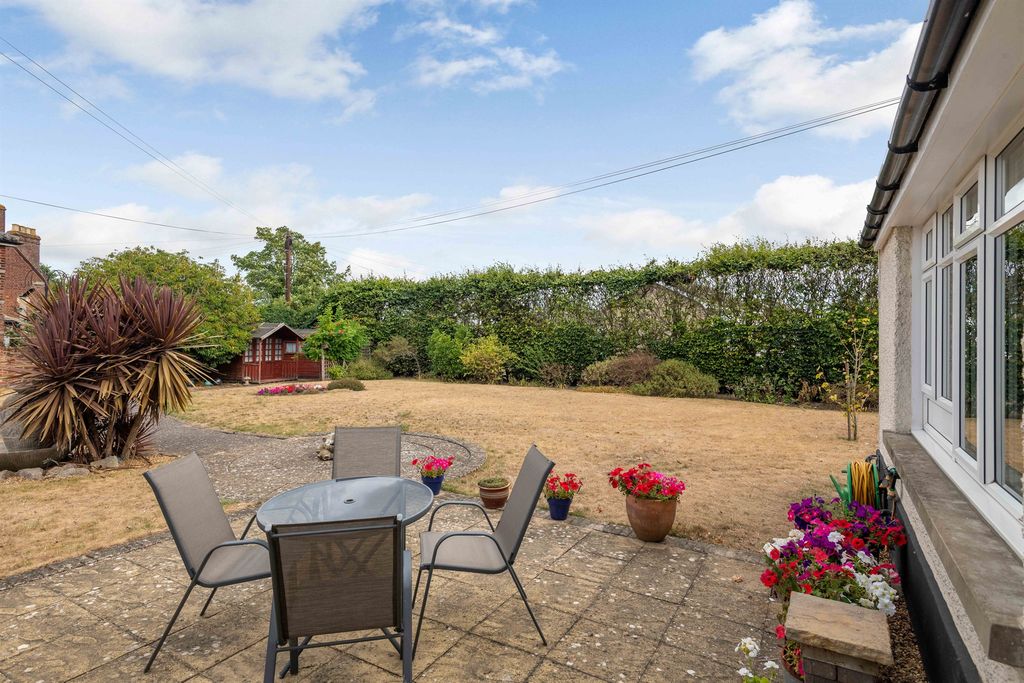 Additional image 13 of 6 bed semi-detached house for saleLower Olland Street, Bungay NR35
