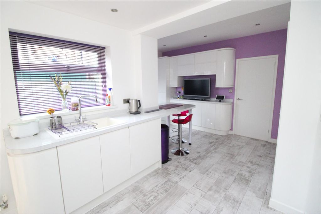 Additional image 3 of 3 bed terraced house for saleFrancis Street, Fleur De Lis, Blackwood NP12