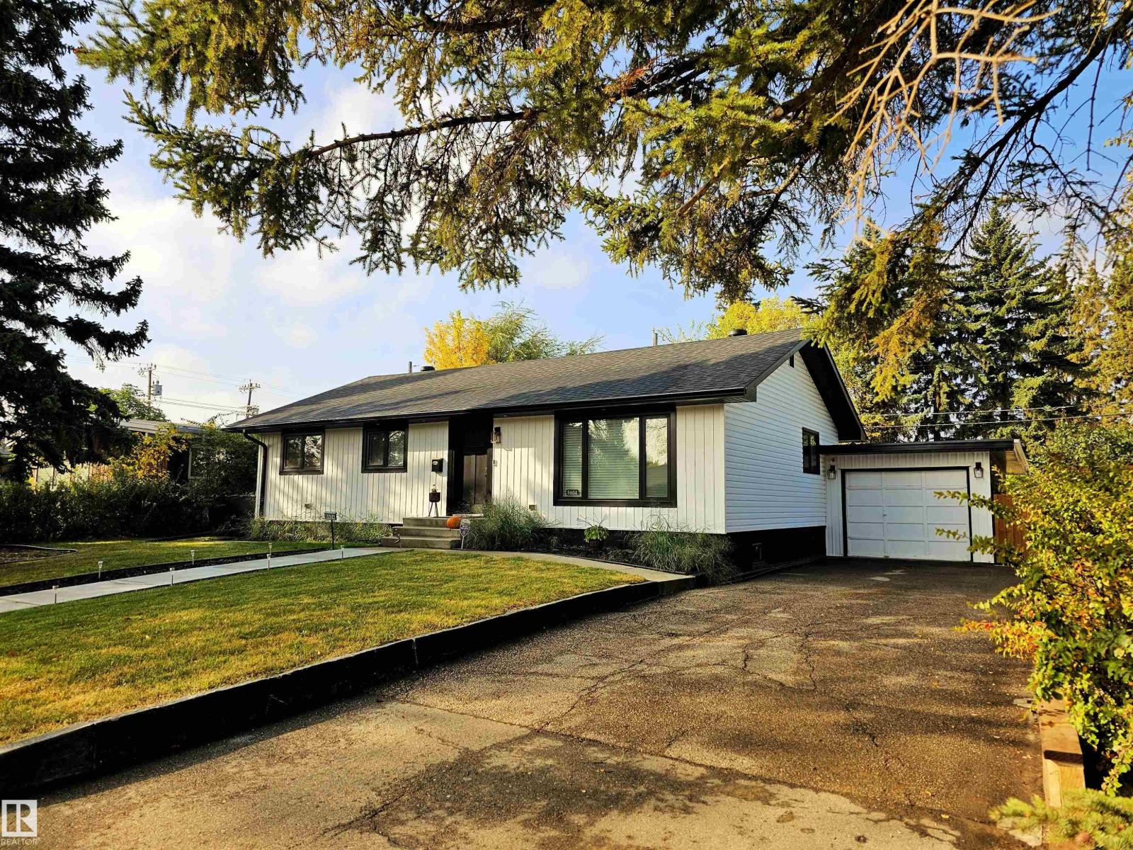 Additional image 2 of 8604 142 Street NW, Edmonton, AB, T5R0M1