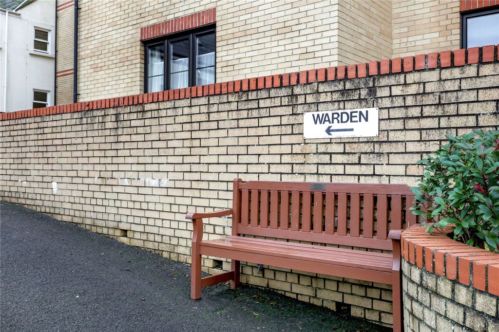 Additional image 11 of 1 bed flat for saleAlexandra Court, Alexandra Road, Barnstaple EX32