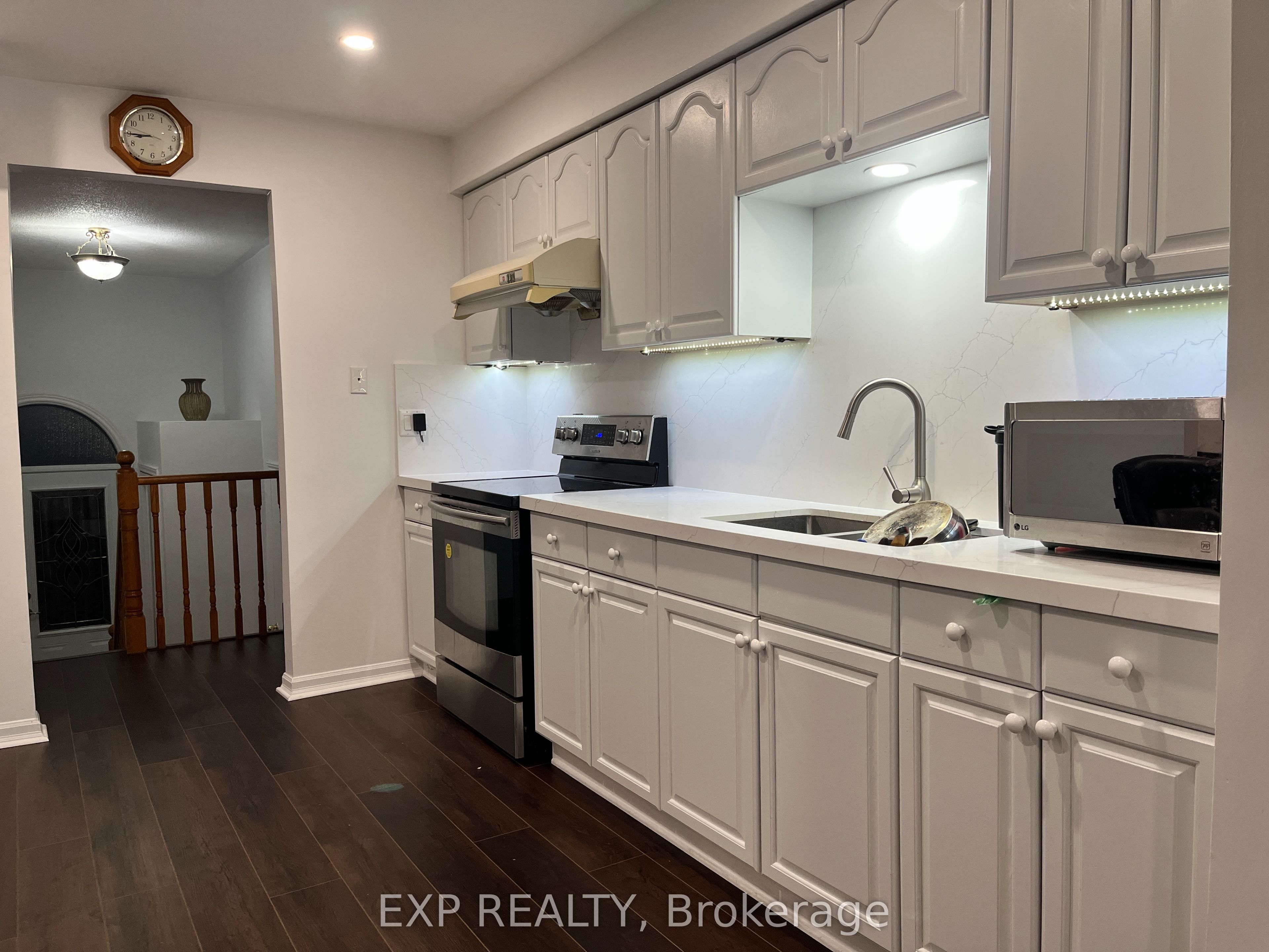 Additional image 4 of 216 Colborne Street NE, Bradford West Gwillimbury, ON, L3Z 2R5
