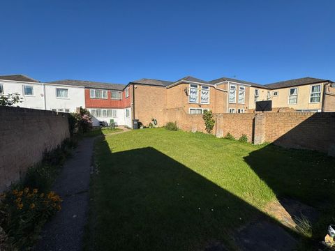 Rushey Close, Leicester LE4