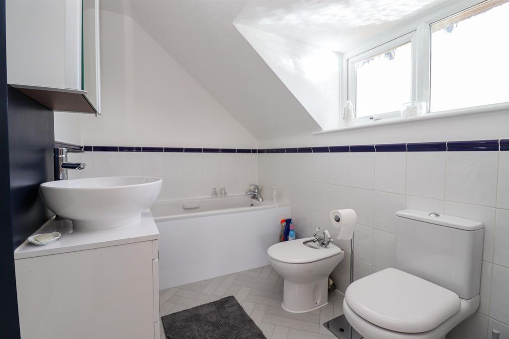 Additional image 23 of 4 bed detached house for saleSouth Cliff Avenue, Bexhill-On-Sea TN39