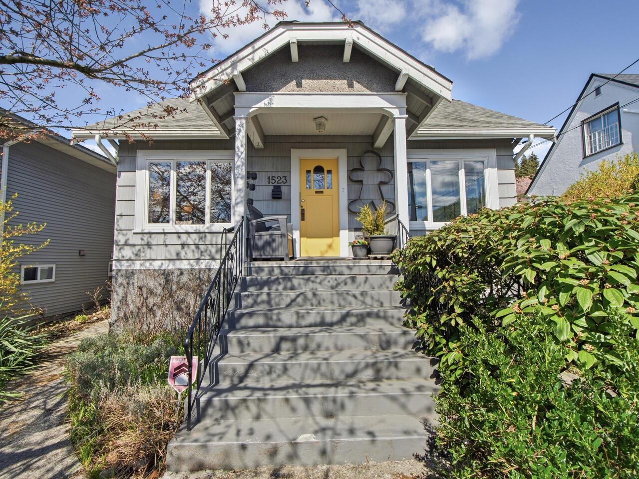 1523 Seventh Avenue, New Westminster, BC, V3M 2K2