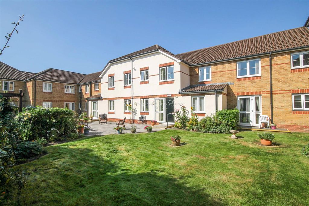 Additional image 10 of 1 bed flat for saleMclay Court, St. Fagans Road, Fairwater, Cardiff CF5