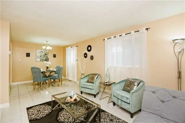 Additional image 4 of 62 Candy Crescent, Brampton, ON, L6X 3Z5