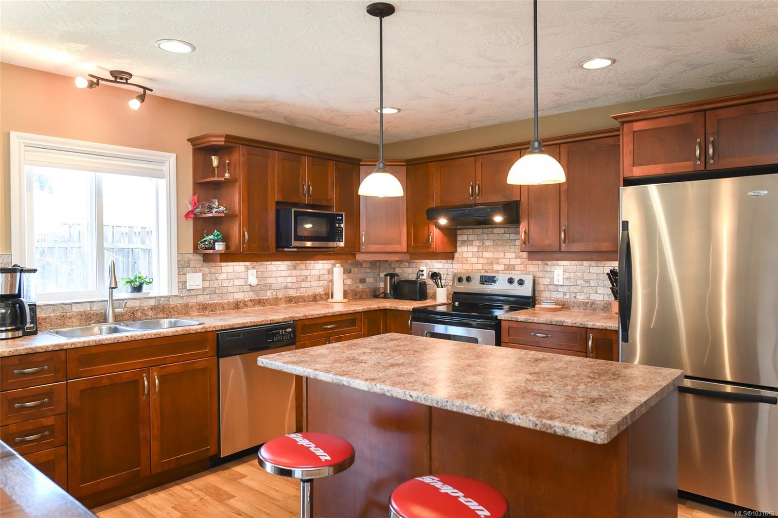 Additional image 5 of 831 Aspen Road, Comox, BC, V9M 4H9