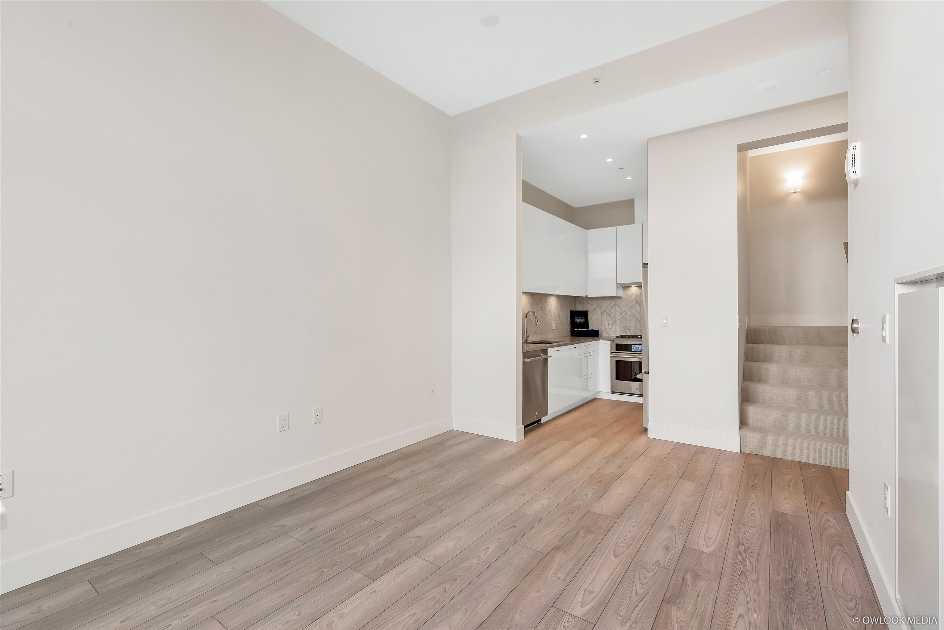 Additional image 4 of 3559 Kent Avenue North E, Vancouver, BC, V5S 0H6