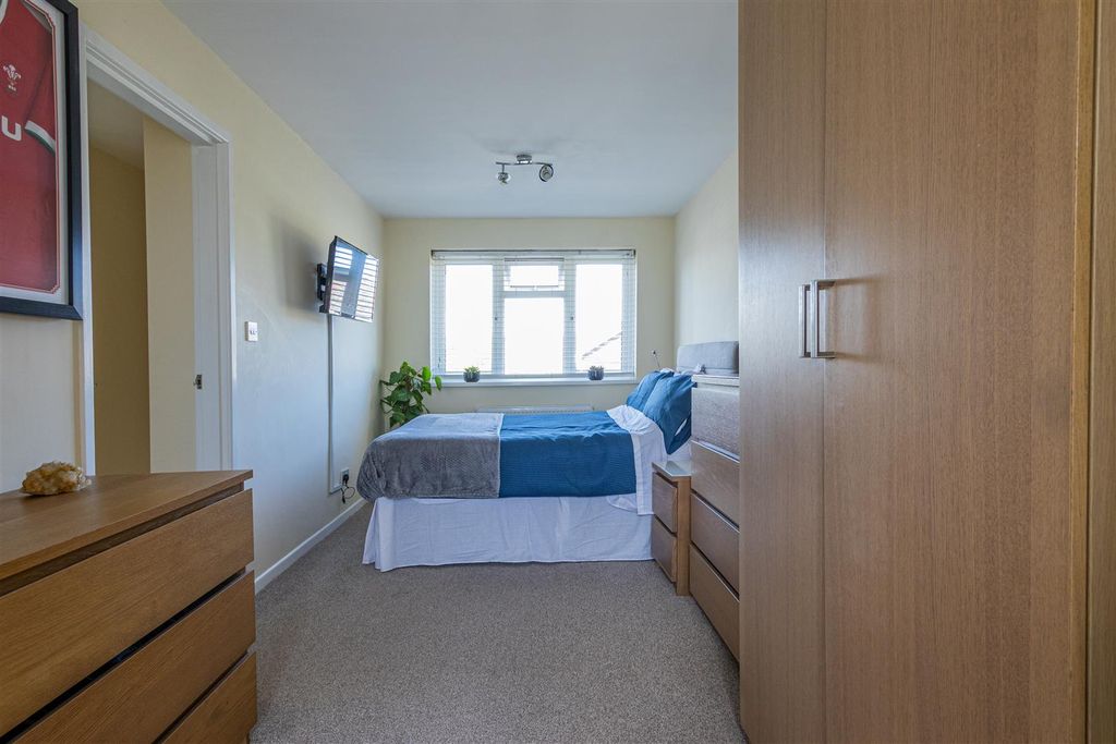 Additional image 12 of 4 bed property for saleBryn Coed, Radyr, Cardiff CF15