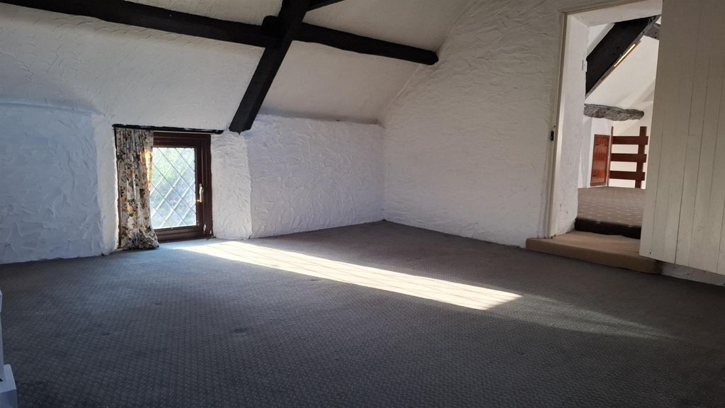Additional image 17 of 9 bed cottage for saleCentral Avenue, Newbridge, Newport NP11