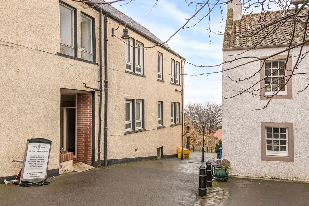 2 bed flat for saleWater Wynd, Pittenweem, Anstruther KY10