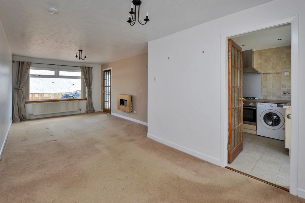 Additional image 5 of 3 bed semi-detached house for saleOlifard Avenue, Bothwell, Glasgow, South Lanarkshire G71