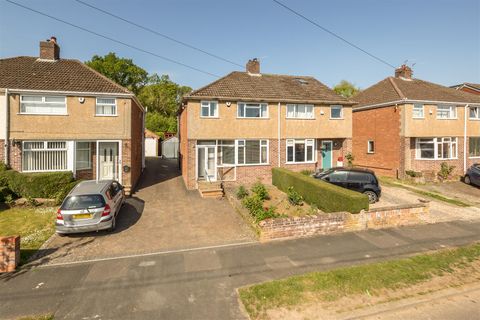 Bagley Close, Kennington, Oxford OX1