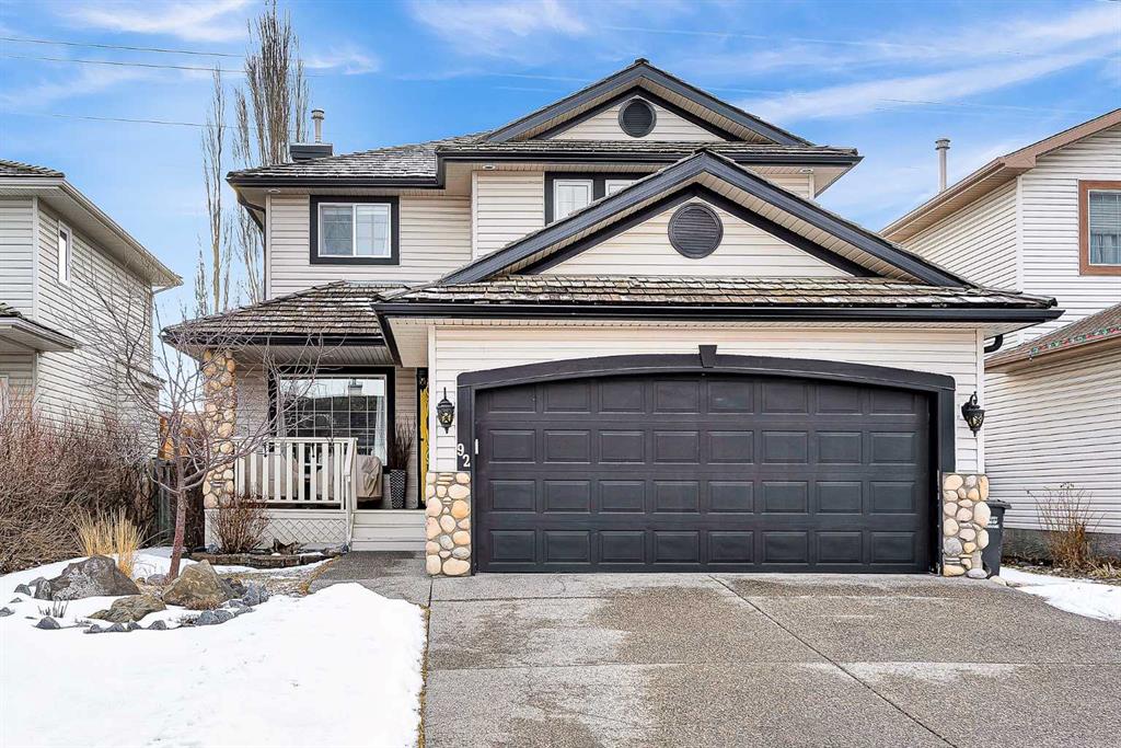 92 Bow Ridge Crescent, Cochrane, AB, T4C1V1